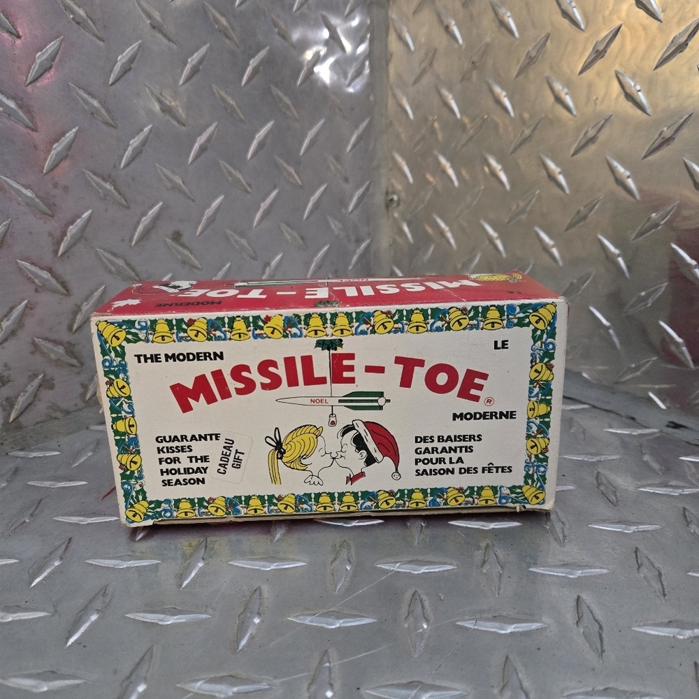 Vintage Novelty Missile-Toe